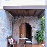 Balcon Picos De Europa Country house *